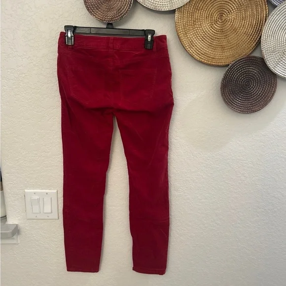 Cabi lightweight Valentine’s Day red corduroy‎ skinny pants size 2 - Picture 3 of 3